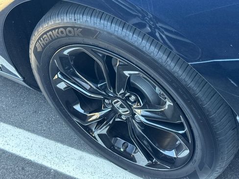 Used 2025 Honda Accord SE image 4