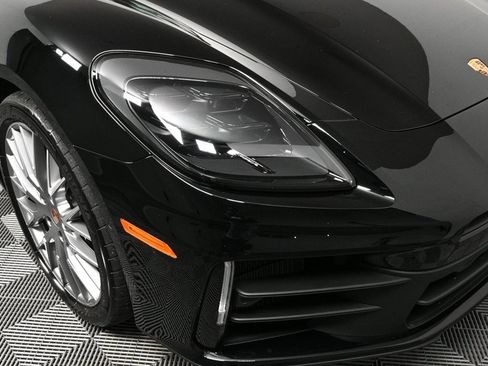 New 2026 Porsche Panamera image 38