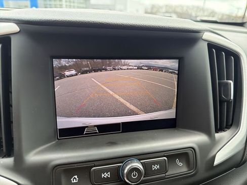 Used 2024 GMC Terrain SLE w/ Driver Convenience Package AWD/4WD image 15