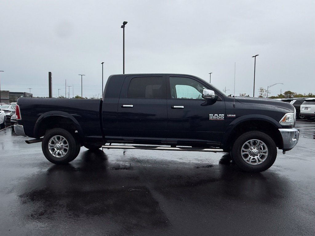 Used 2018 RAM 2500 Laramie w/ Convenience Group AWD/4WD image 4