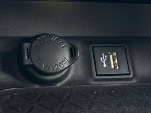 Used 2023 Toyota RAV4 XLE Premium FWD image 19