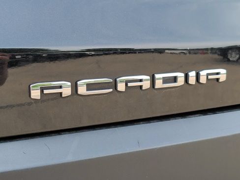 Used 2023 GMC Acadia SLT AWD/4WD image 41