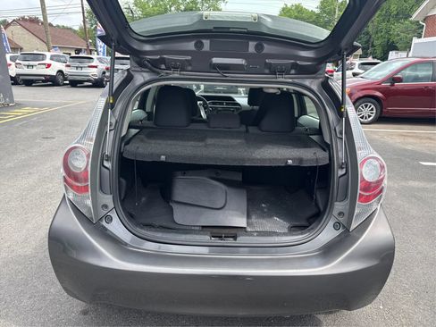 Used 2013 Toyota Prius C Two FWD image 13
