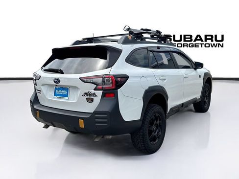 Used 2022 Subaru Outback Wilderness AWD/4WD image 7