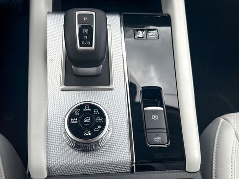 New 2025 Mitsubishi Outlander SEL AWD/4WD image 36