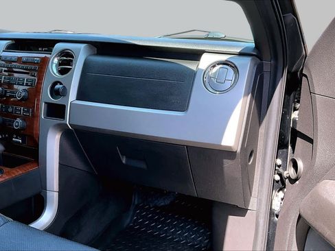 Used 2010 Ford F150 XLT AWD/4WD image 18