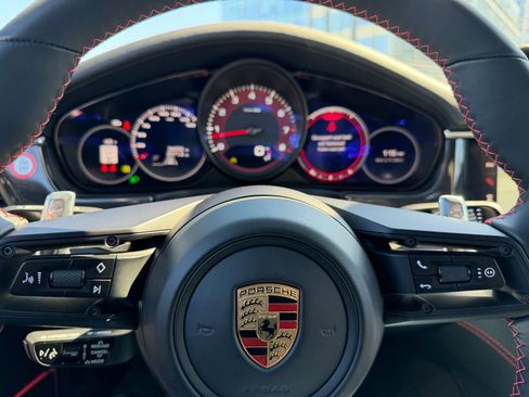 Certified 2023 Porsche Panamera 4 Platinum Edition image 32