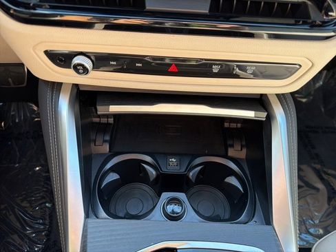 Used 2025 BMW 440i xDrive Coupe w/ Premium Package image 20