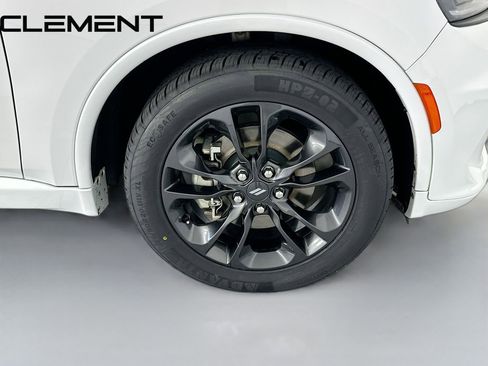 Used 2021 Dodge Durango GT RWD image 38
