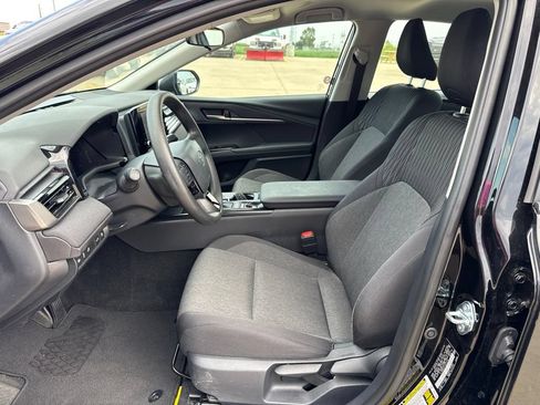 Used 2026 Toyota Camry LE FWD image 10