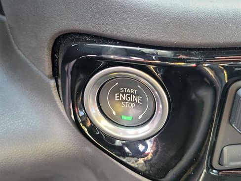 Certified 2023 GMC Sierra 1500 SLT w/ SLT Premium Plus Package image 37