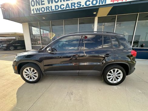 Used 2018 Volkswagen Tiguan Limited w/ Premium Package FWD image 4