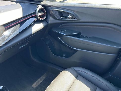 Used 2024 Chevrolet Trax RS w/ Driver Confidence Package image 30