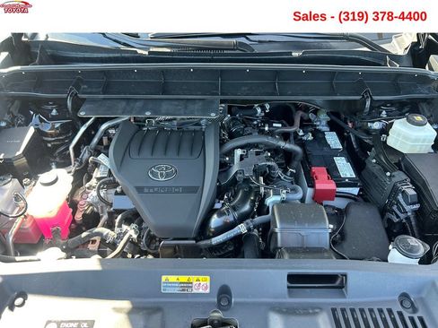Used 2023 Toyota Highlander Platinum AWD/4WD image 19