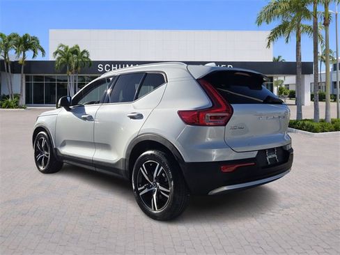 Certified 2023 Volvo XC40 B5 Core w/ Protection Package Premier image 5