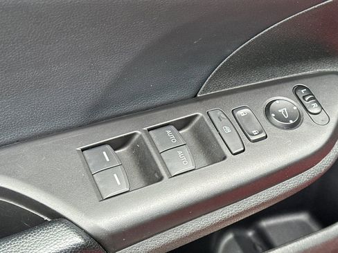 Used 2018 Honda Civic EX-L image 12