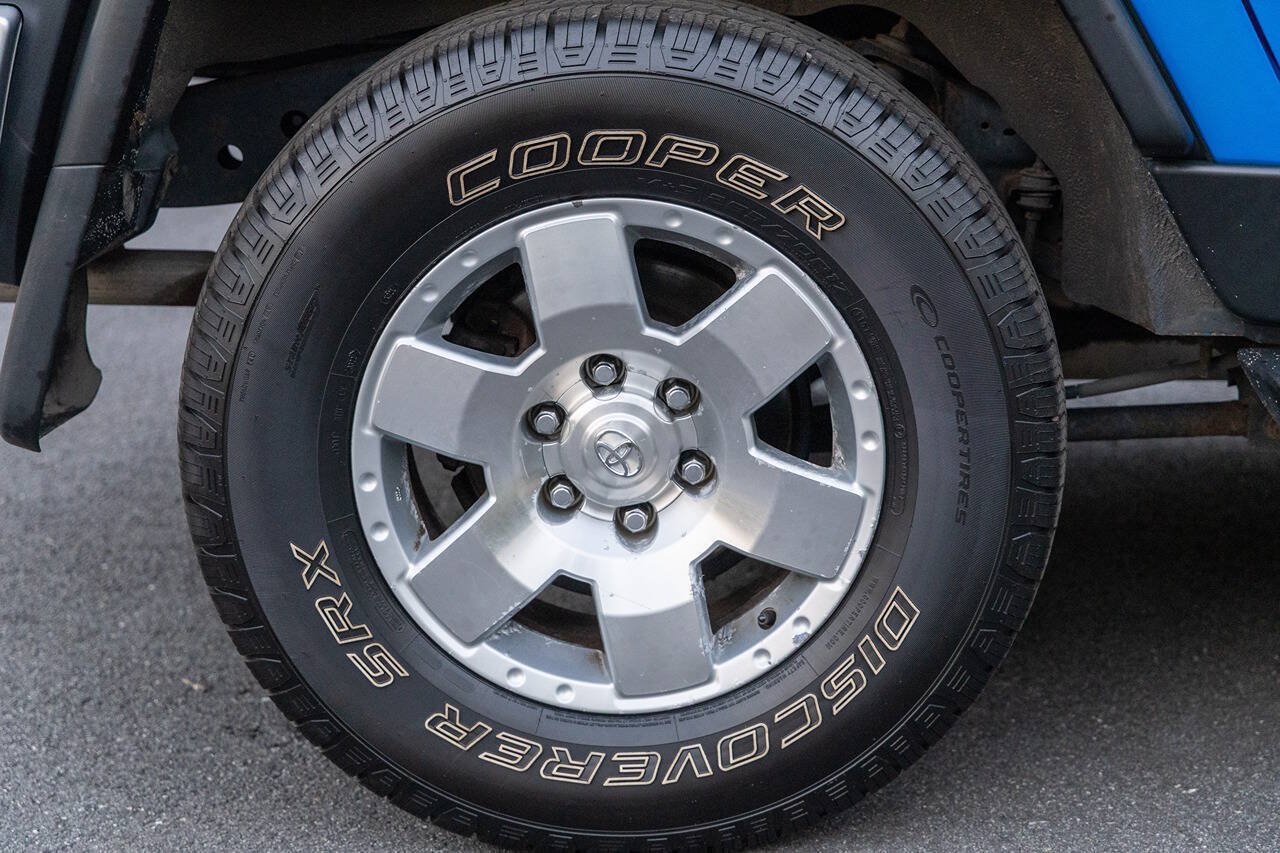 Used 2007 Toyota FJ Cruiser 4WD w/ Upgrade Pkg 1 image 23