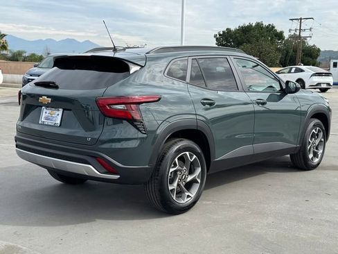 New 2026 Chevrolet Trax LT w/ LT Convenience Package image 5