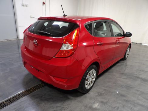 Used 2015 Hyundai Accent GS FWD image 4