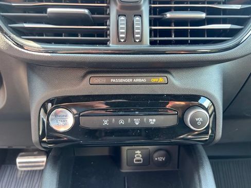 Used 2024 Ford Escape ST-Line w/ Tech Pack #1 AWD/4WD image 28