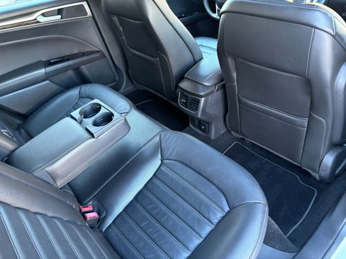 Used 2013 Ford Fusion SE image 31