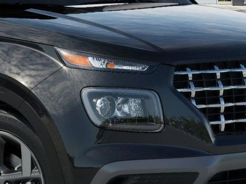 New 2026 Hyundai Venue SEL image 9