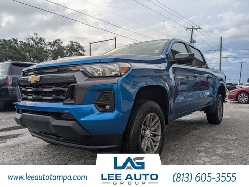 Used 2024 Chevrolet Colorado LT w/ LT Convenience Package image 8