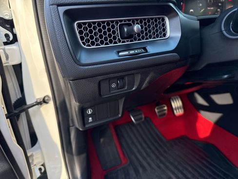 Used 2025 Honda Civic Type R image 20