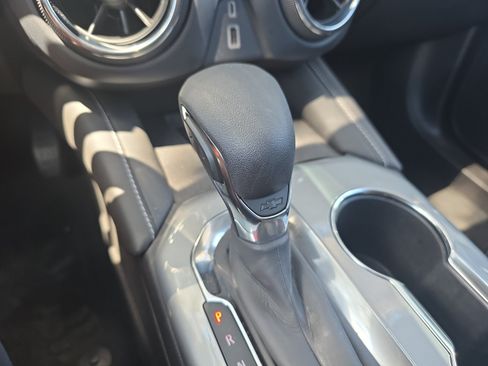 Used 2024 Chevrolet Blazer LT w/ Convenience Package FWD image 20