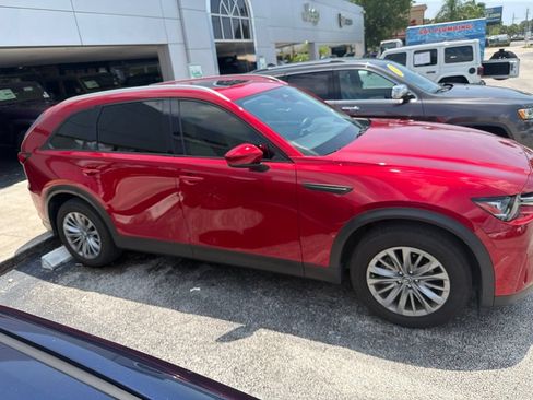 Used 2024 MAZDA CX-90 3.3 Turbo w/ Preferred Plus AWD/4WD image 4