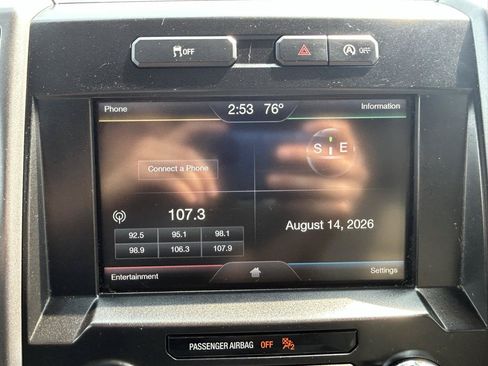Used 2015 Ford F150 XLT w/ Equipment Group 302A Luxury AWD/4WD image 23