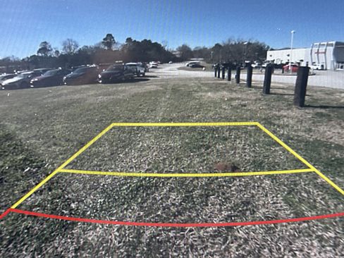 Used 2024 Hyundai Elantra Limited image 30