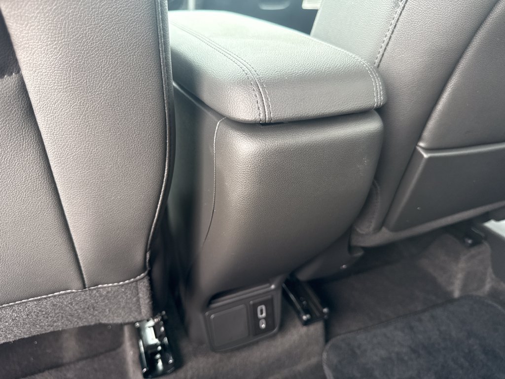 Certified 2023 Buick Encore GX Preferred w/ Cold Weather Comfort Package FWD image 12