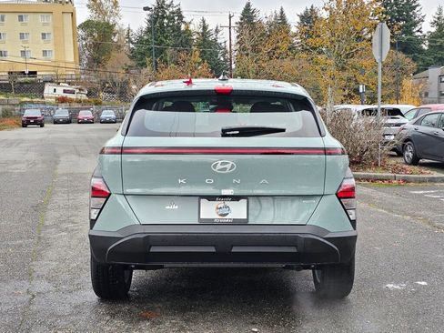 New 2026 Hyundai Kona SE image 6