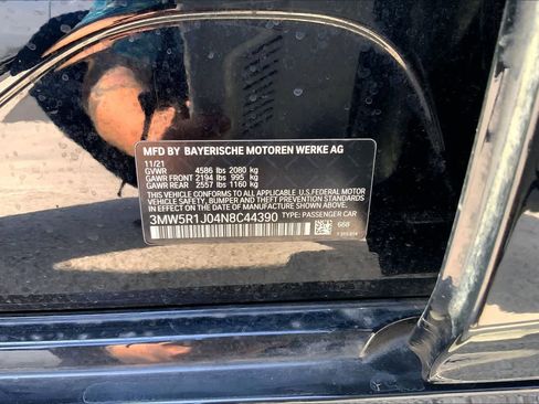 Used 2022 BMW 330i 330i w/ Driving Assistance Package image 19