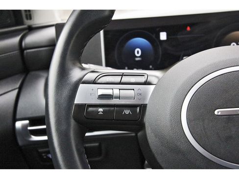 Certified 2025 Hyundai Tucson SEL image 18