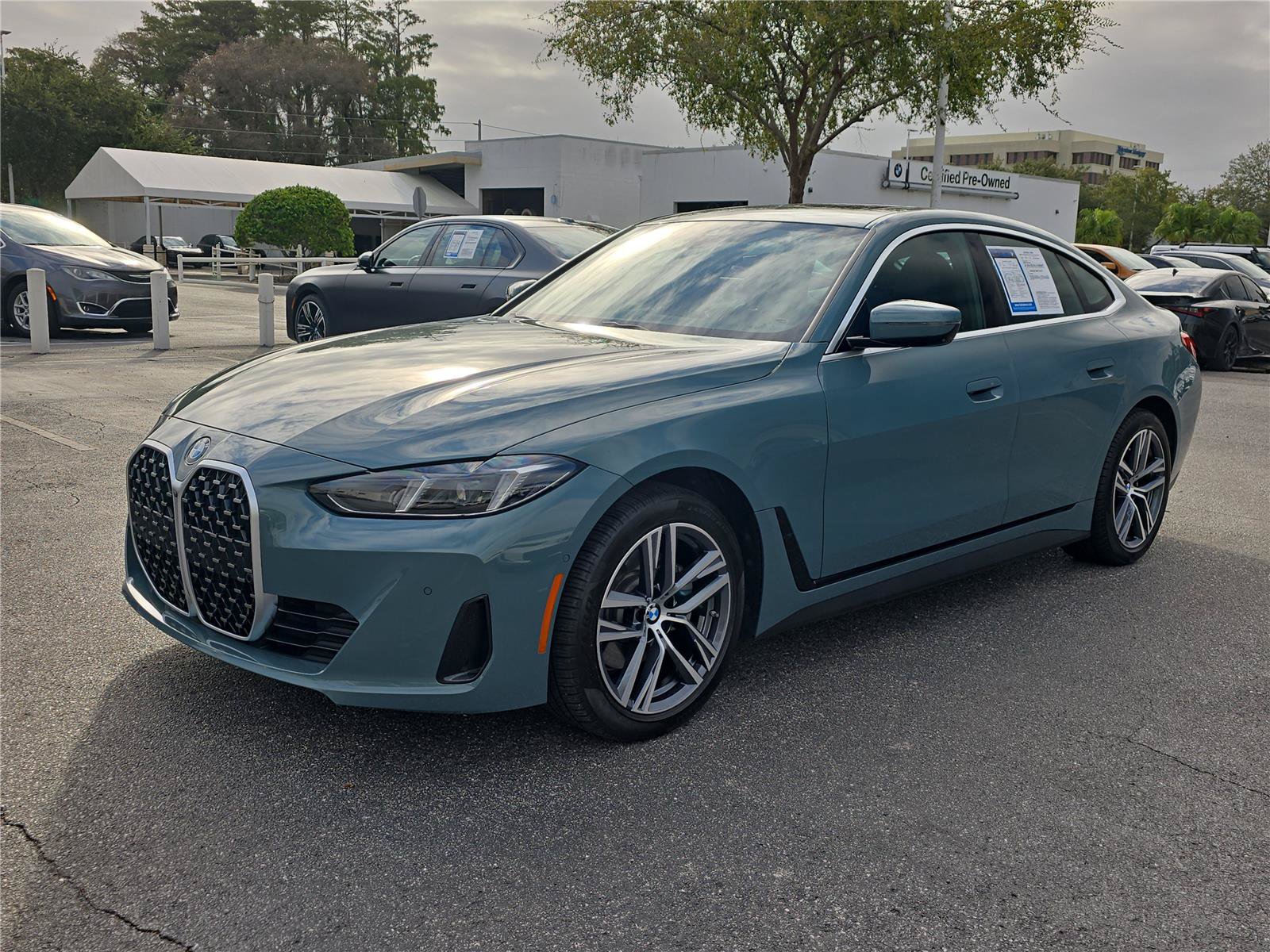 Used 2026 BMW 430i w/ Premium Package RWD image 5