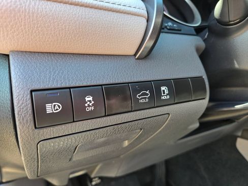 Used 2023 Toyota Camry LE FWD image 13