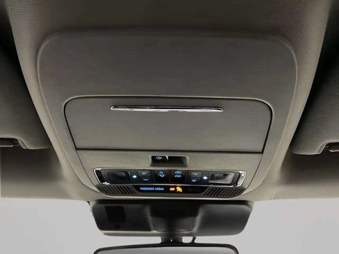 Used 2023 Ford F150 Lariat AWD/4WD image 50