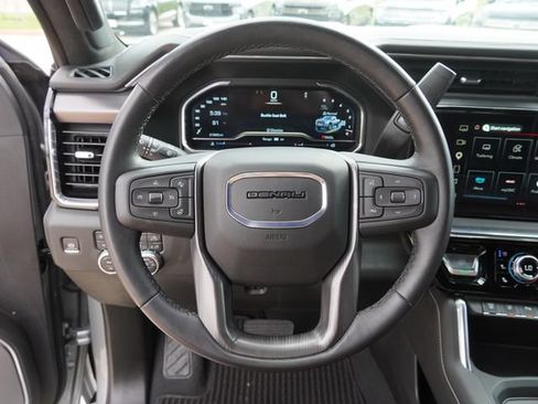 Used 2024 GMC Sierra 2500 Denali Ultimate AWD/4WD image 27