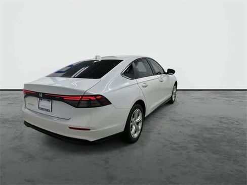 New 2025 Honda Accord LX image 3