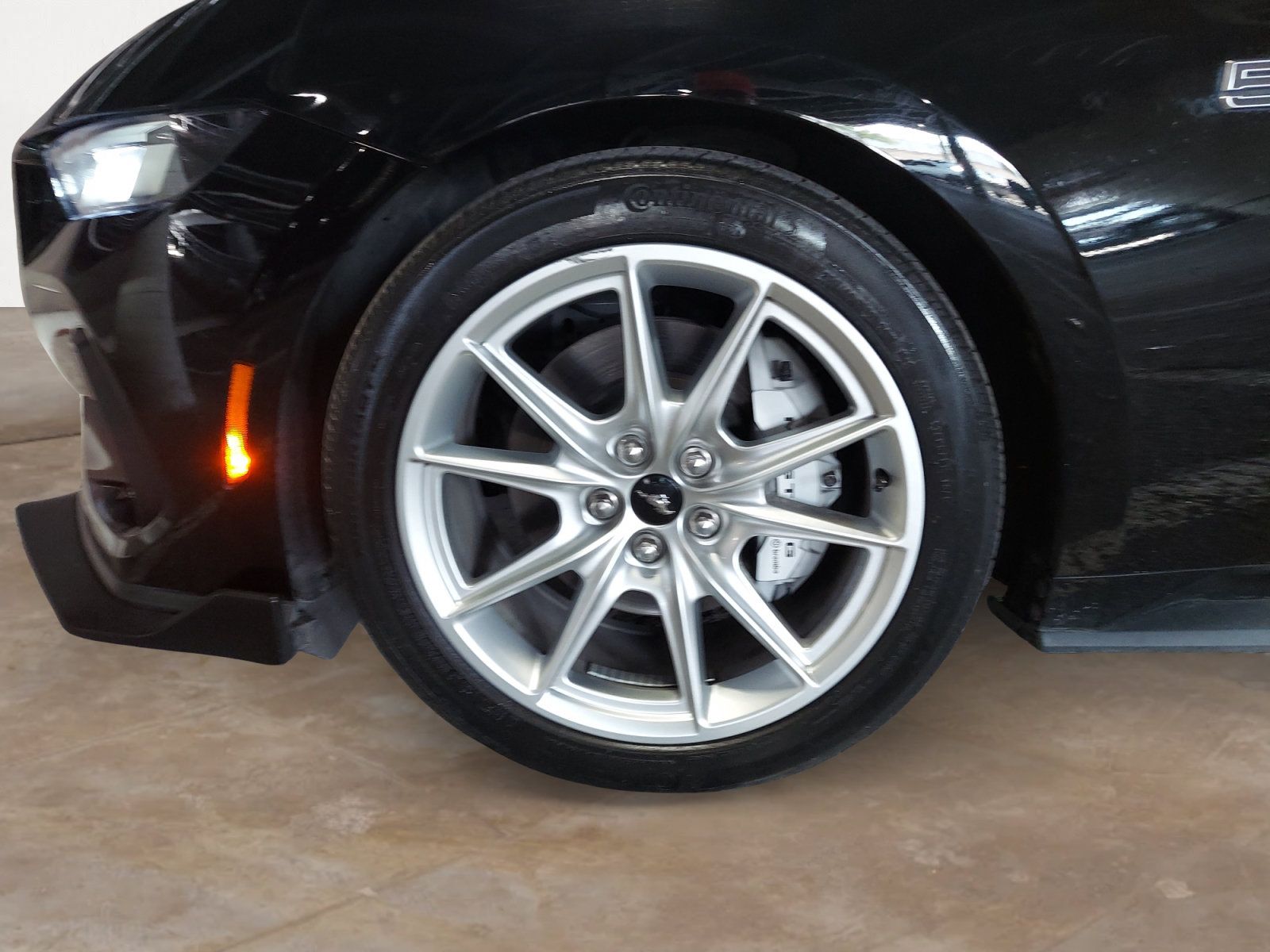 Used 2024 Ford Mustang GT Premium RWD image 29