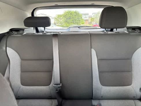 Used 2024 Chevrolet TrailBlazer LT FWD image 15