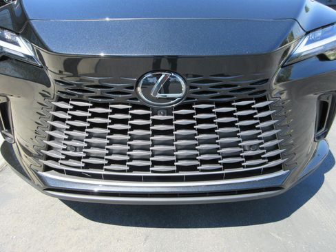 Used 2025 Lexus RX 350h w/ Convenience Package AWD/4WD image 15