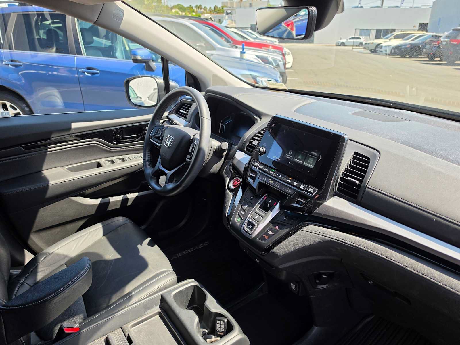 Used 2022 Honda Odyssey Touring image 11