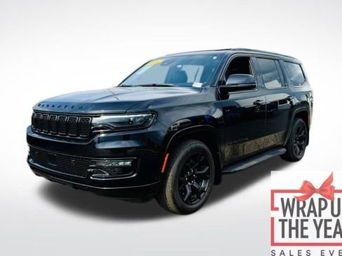 Used 2024 Jeep Wagoneer Series II image 2