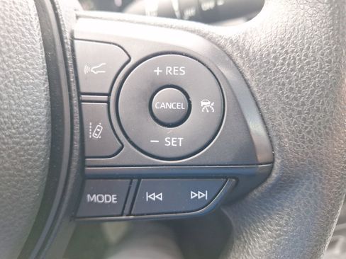 Used 2024 Toyota RAV4 XLE w/ Convenience Package image 20