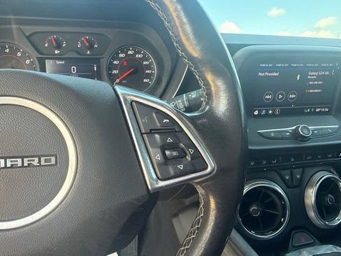 Used 2020 Chevrolet Camaro LT RWD image 15