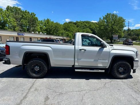 Used 2018 GMC Sierra 1500 4x4 Regular Cab w/ Sierra Convenience Package image 9