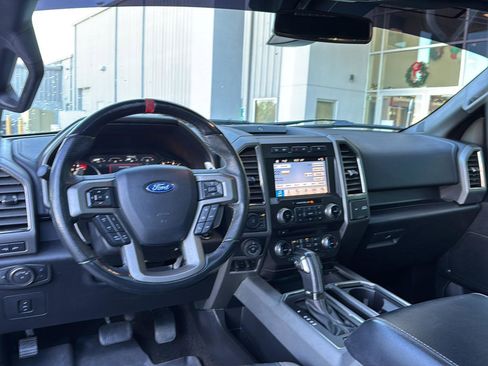 Used 2018 Ford F150 Raptor w/ Equipment Group 802A Luxury image 17